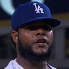 TEX@LAD: Corcino converts 3-inning save vs. Rangers