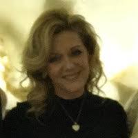 Vicky Knox's Instagram, Twitter & Facebook