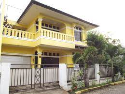 Selain karena hal tersebut melibatkan uang yang sangat banyak, membeli rumah berarti turut menukar kepemilikan aset dari seseorang atau pengembang ke orang lain yang secara hukum harus dilakukan di atas sebuah dokumen. Cara Menghitung Dan Menentukan Harga Rumah Bekas