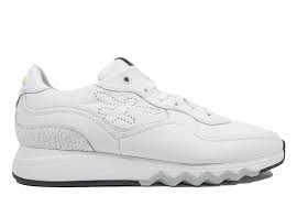 Heren kunnen bijvoorbeeld kiezen voor een nette veterschoen. Floris Van Bommel 16093 Sneakers Sale Wit De Roos Schoenen Breda