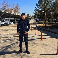 Die jandarma, amtliche bezeichnung „jandarma genel komutanlığı (deutsch generalkommandantur der gendarmerie), ist ein paramilitärischer verband in der türkei, der 1839 gegründet wurde. Fotos Bei Ankara Il Jandarma Komutanligi Yenimahalle 6 Tipps Von 3208 Besucher