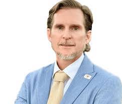 Russell Pate's Instagram, Twitter & Facebook