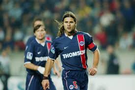 Chair region 2 thoracic program directors. Serie Pochettino 2 4 Capitaine Du Psg Une Evidence L Equipe