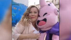 Jun 28, 2021 · vodanovic juró por maipú en ceremonia sin cathy barriga y con abucheos a concejales. Toqueteo Internacional Medio Britanico Publico Agarron De Majin Boo A Cathy Barriga
