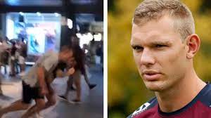 Sea eagles chief executive stephen humphreys revealed that trbojevic sustained the injury after taking a fall in the bathroom, despite footage emerging of the fullback sprinting in the corso on the weekend. Nrl 2021 Tom Trbojevic Hamstring Injury Manly Race Video Sea Eagles News