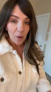 Won't stop us from always pouring with precision 🍼 Credit: @nina.olson  #funnymom #funnyparentingmemes #honestmomconfessions #kidsbelike  #mombloggersofig #momhumor #momhumor101 #momjokes #momlife  #momlifeunfiltered #momsofinstagram #mommyproblems ...