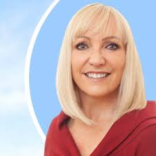 le19 #family #friends #community #independent