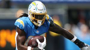 Chargers Suffer Major Injury Blow Ahead of Bills Game — Yahoo Sports