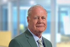 Bob Elder's Instagram, Twitter & Facebook