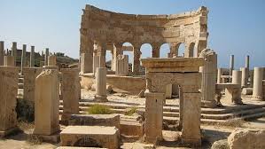 عرض صور آثار تدمير المدينة الرومانية بليبيا في معهد العالم العربى بباريس Architecture World Heritage Sites Ancient Architecture