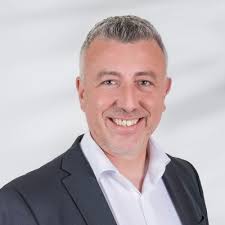 Immense merci à Johan Hollmuller et Swiss-Ski qui m'ont suivi dans les  coulisses du triplé historique des descendeurs suisses à Crans-Montana.