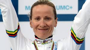 Duitse Arndt behoudt haar wereldtitel tijdrijden bij vrouwen