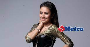 Mas idayu, shiha zikir, fildan rahayu, nor ashima ramli atau lebih dikenal baby shima adalah seorang penyanyi bergenre pop dance berkebangsaan malaysia. Saya Tak Marah Mas Idayu