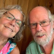 What are some clean, reasonably priced nail salons in Scotia-Glenville area  that do nice work?