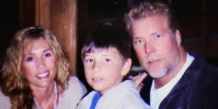 Tamara Nash's Instagram, Twitter & Facebook