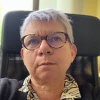 80+ profils pour “Manuela”