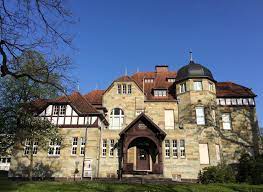 Außerdem finden sie hier eine liste aller firmen inkl. Opladen Geschichtsfest Am 8 September In Der Villa Romer Touren Und Ausstellungs Fuhrungen Rheinische Anzeigenblaetter De