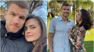 Jun 19, 2021 · spieler: Edin Dzeko Istanbul A Niye Geldi