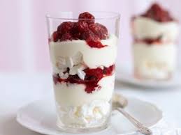 Tiramisu Meringue Aux Framboises Recettes Recette Recette Tiramisu Recette Recettes Sucrees