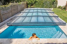 Changer une pompe de piscine en panne se fait souvent dans l'urgence. L Abri De Piscine Permet Il D Augmenter La Temperature De L Eau Gustave Rideau