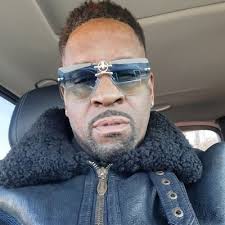 vicky whitehead (@cragmad)