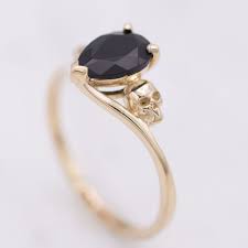 Skull Engagement Rings Skull Wedding Rings Custommade Com Skullweddingrings Skull Engagement Ring Skull Wedding Ring Black Onyx Engagement Ring