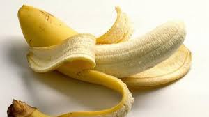 Berikut ini manfaat pisang barangan untuk kesehatan tubuh : Bolehkah Anda Makan Kulit Pisang Ini Manfaat Dan Kerugian Makan Kulit Pisang Warta Kota