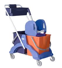 Il est possible d'ajouter un aspirateur ou un système de nettoyage à vapeur sur sa base à la place du seau du bas. Chariot Menage Fabricant