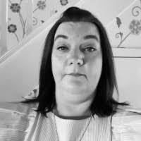 Vickie Westfall's Instagram, Twitter & Facebook