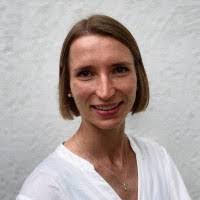 Nina Springer's Instagram, Twitter & Facebook