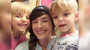 Jessica Romig's Instagram, Twitter & Facebook