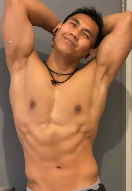 asianarmpit #bodybuilder #hotguy #gaytiktok #armpits | TikTok