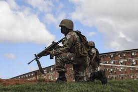 Six soldiers arrested for smuggling stolen vehicles over limpopo river. Sandf Deteriorates Yet We Spend R1bn On Cuban Mechanics We Have Mechanics