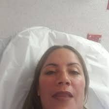 Aquí a punto de hacerme la colonoscopia y tranquila y confianza por que  tengo la mejor Gastroenteróloga Yaiza Martinez. Aquí en @sanjorgecwhospital  el trato es divino y te sientes en familia. El ...