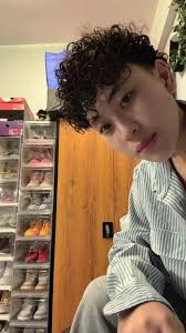 Harrison ie at RC Silvestre: Ang Ulo ng Barbie