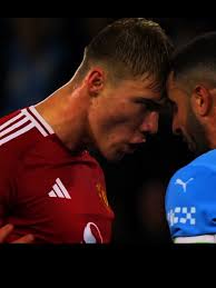 Rasmus Højlund Vs Kyle Walker