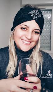 Um mundo dentro de mim. Por Dri Machado Drica Marla • Facebook