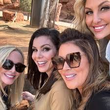 Michelle Putman's Instagram, Twitter & Facebook