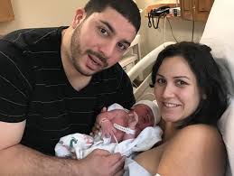 911 operator assists father in delivering baby