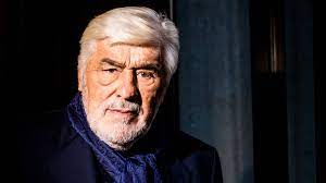 „dünnhäutig und motzig, nannte mario adorf das auftreten schweigers in der flüchtlingsdebatte. Schauspieler Mario Adorf Uber Karriere Im Ausland