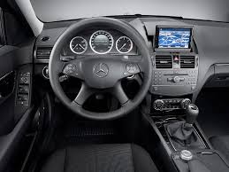 The Evolution Of The Steering Wheel A La Mercedes Benz