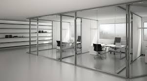 Gri renk, örneğin, ofis duvarlarının resminde, tamamlayıcı olarak bulunabilir. Daha Verimli Calismak Icin Ofis Dekorasyonu Nasil Olmali