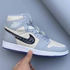 Check out the latest innovations, top styles and featured stories. Air Jordan 1 X Dior Retro High Shopee Malaysia