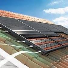 Maison Autonome Utiliser Les Energies Renouvelables Panneau Photovoltaique Panneau Solaire Panneaux Solaires Photovoltaiques