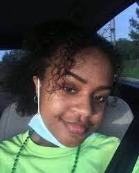 Hi!! My name is Ella Foster and I'm from Austin, TX. I'm 100% committed!  I'll be majoring in journalism. I love concerts, trying new restaurants,  and late-night drives with friends!