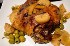 Le vrai couscous marocain agneau. Gigot D Agneau 7 Heures De Cuisson Mechoui Recette Recette Marocaine Facile Gigot Agneau Recette Marocaine