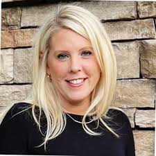 We are proud to share that we have reached 100% occupancy in our  Reflections Memory Care Neighborhood here at The Residence at Glastonbury!  We all had a wonderful time celebrating this milestone