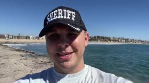 Happy Monday to you from the Pacific Ocean 🌊!!