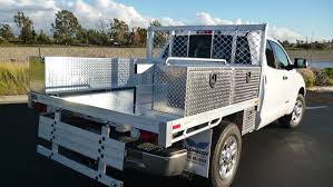 Sr5 crewmax 5.5' bed flex fuel 5.7l v8 4wd. Toyota Alumbody