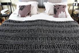 Jetzi El Nuevo E Commerce De Diseno Y Tendencia Mantas Mantas Tejidas Cubre Cama